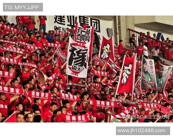 河南建业与北京队激战正酣比分悬念引发球迷热议 河南建业与北京队激战正酣比分悬念引发球迷热议