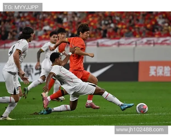 中国足球赛事全面解析包括联赛杯赛及国际比赛的详细介绍